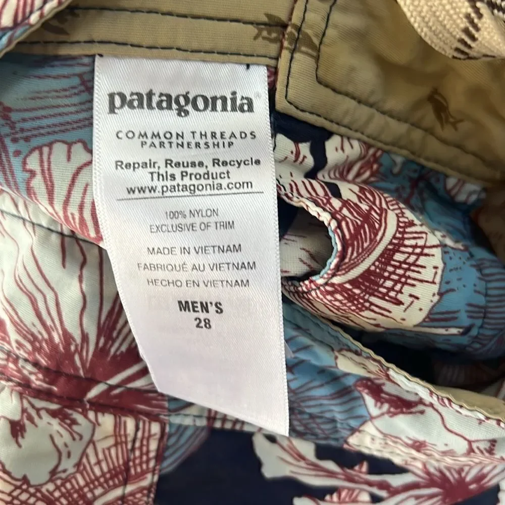 Patagonia Wavefarer Tropical Board Shorts Sz 28